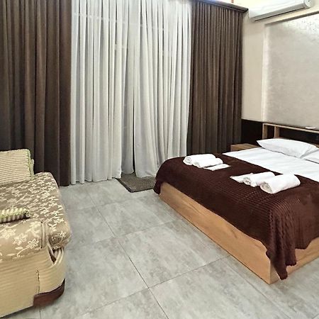 Guest House Margaryan เยเรวาน ภายนอก รูปภาพ