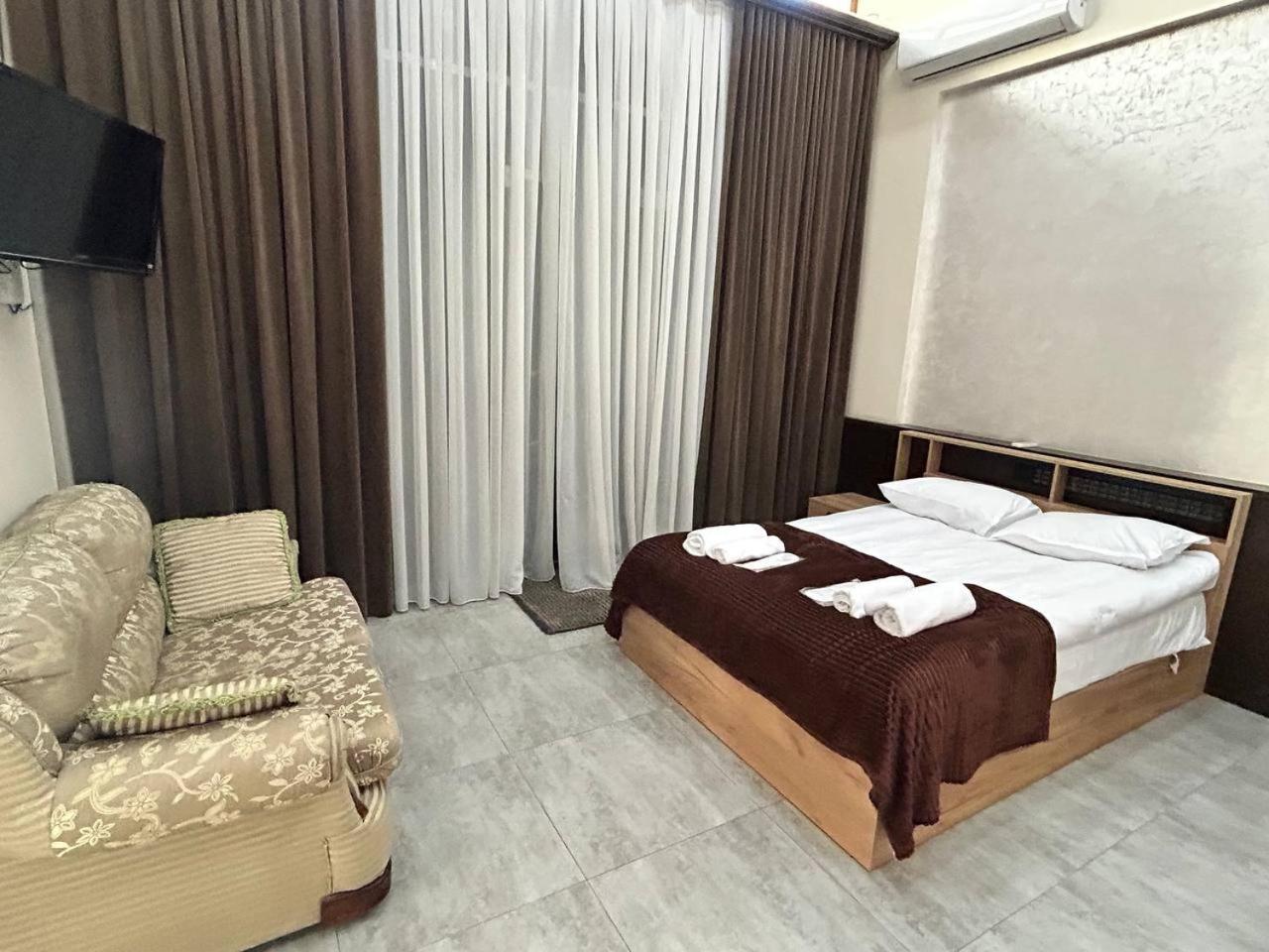 Guest House Margaryan เยเรวาน ภายนอก รูปภาพ