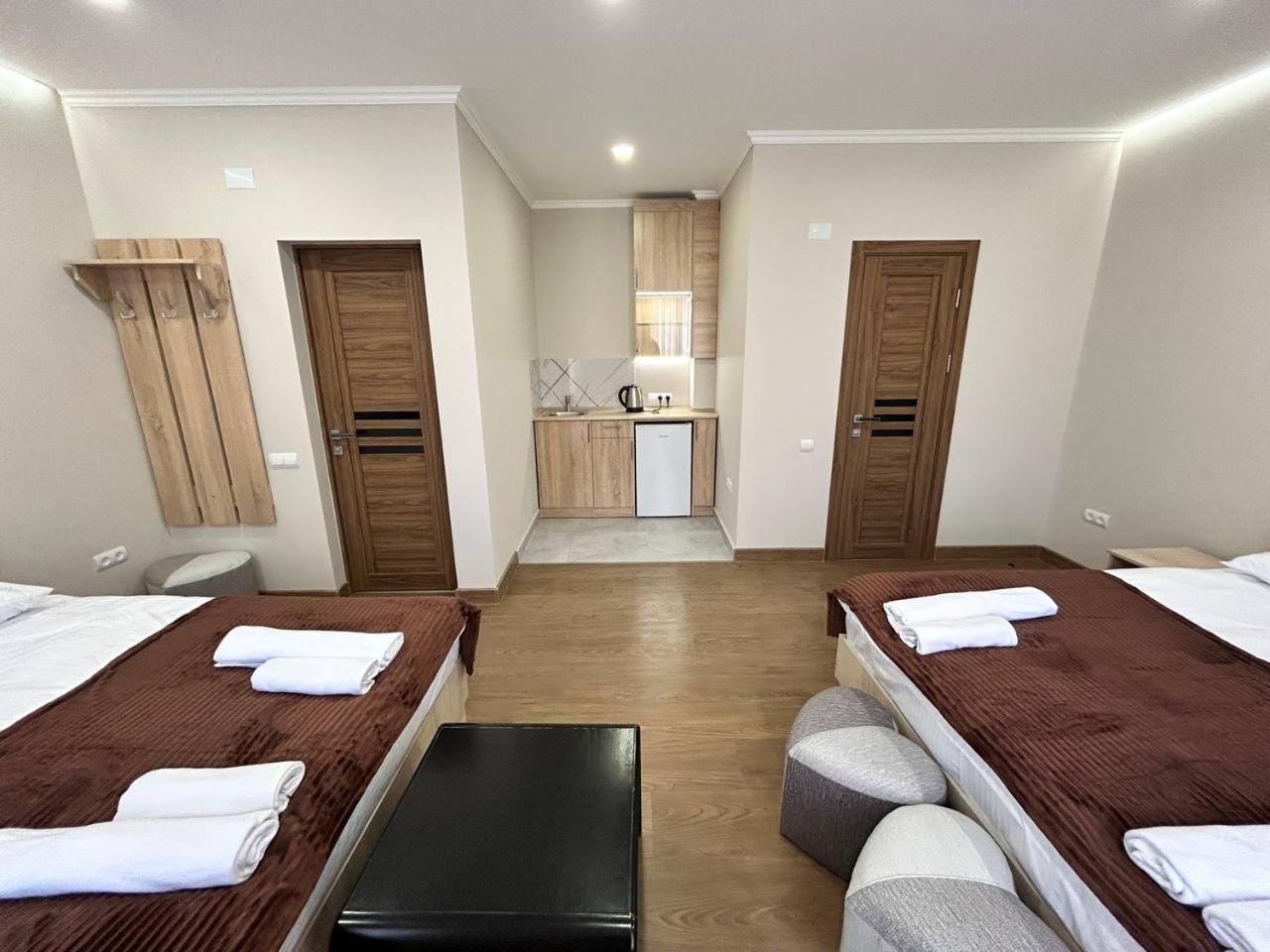 Guest House Margaryan เยเรวาน ภายนอก รูปภาพ