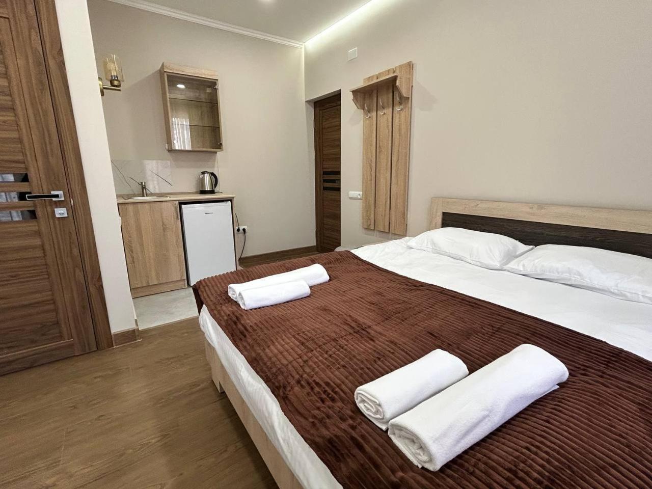 Guest House Margaryan เยเรวาน ภายนอก รูปภาพ