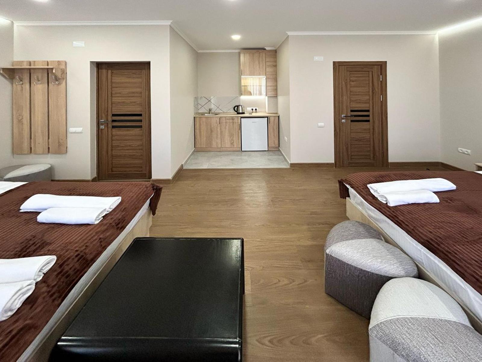 Guest House Margaryan เยเรวาน ภายนอก รูปภาพ