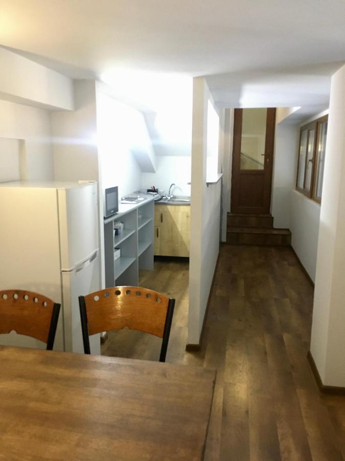 Guest House Margaryan เยเรวาน ภายนอก รูปภาพ