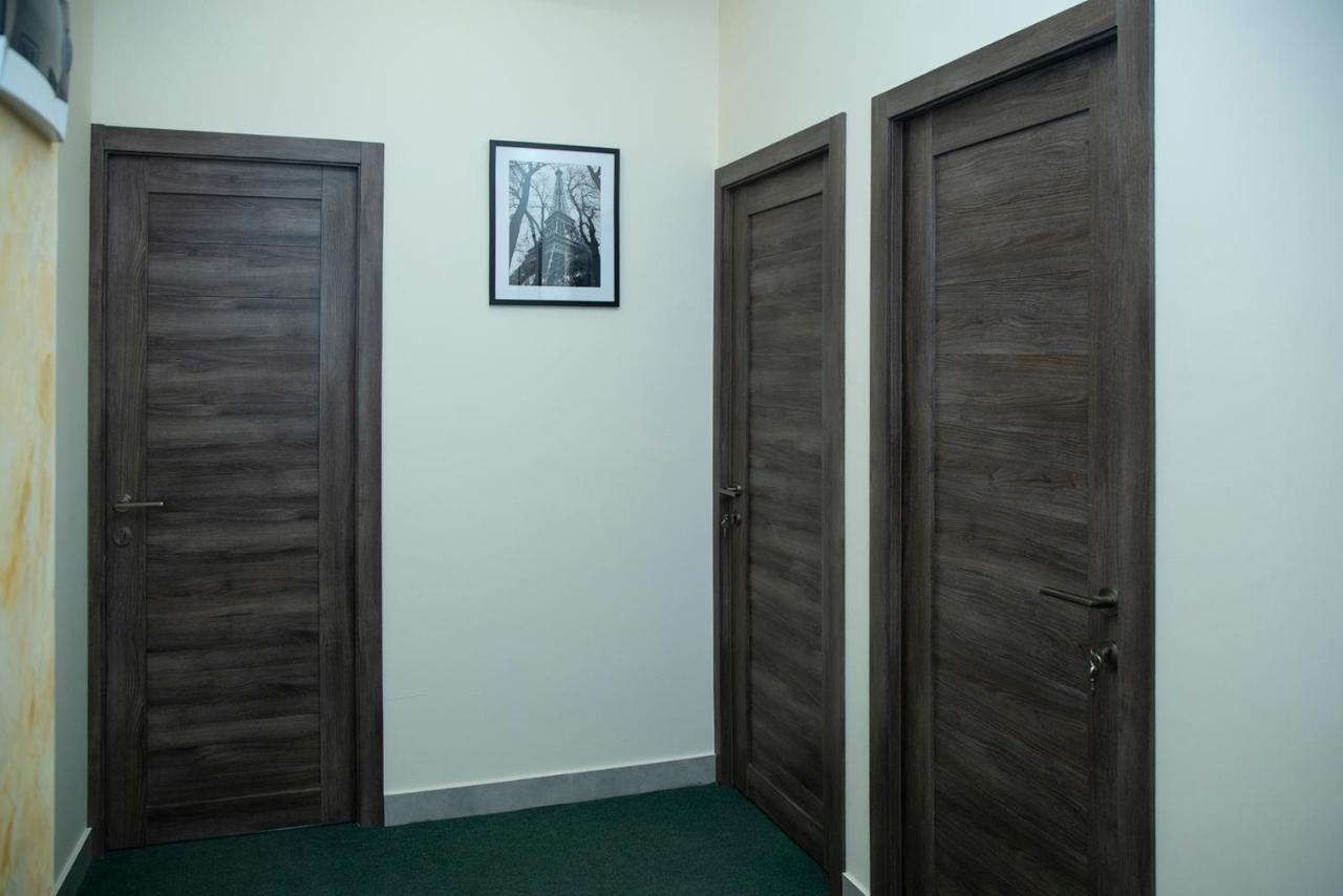 Guest House Margaryan เยเรวาน ภายนอก รูปภาพ