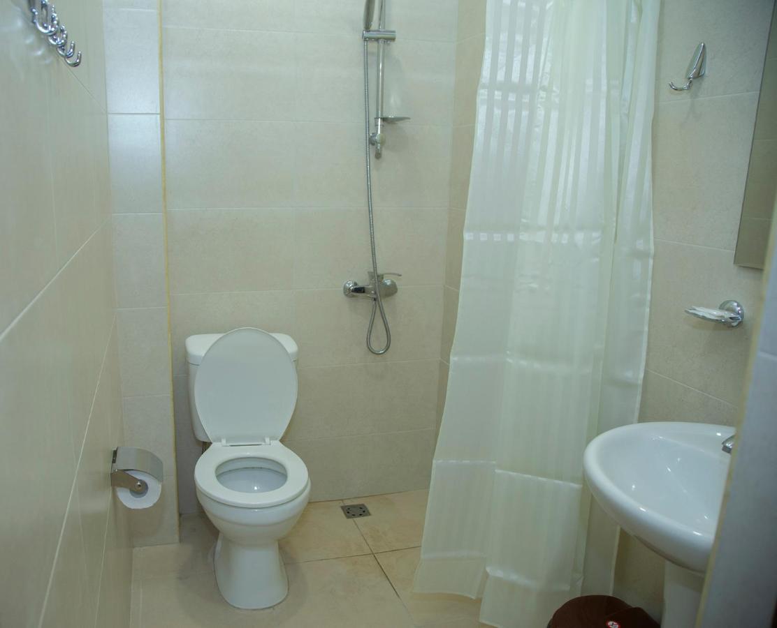 Guest House Margaryan เยเรวาน ภายนอก รูปภาพ